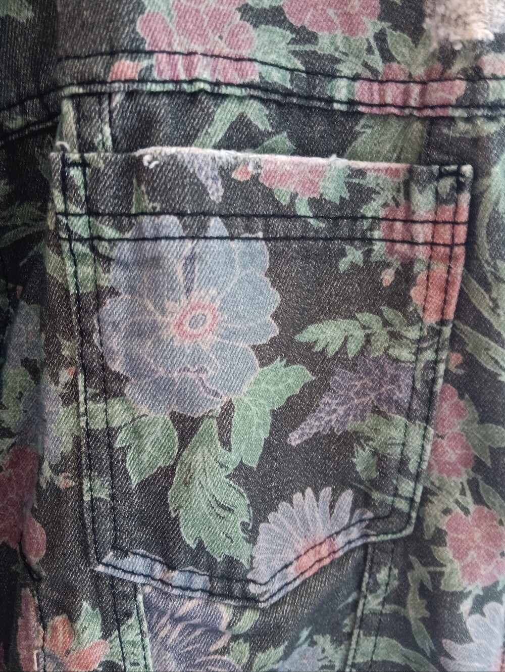 Free People We The Free Opal Swing Floral-Print Denim Jacket - Picture 5 of 9